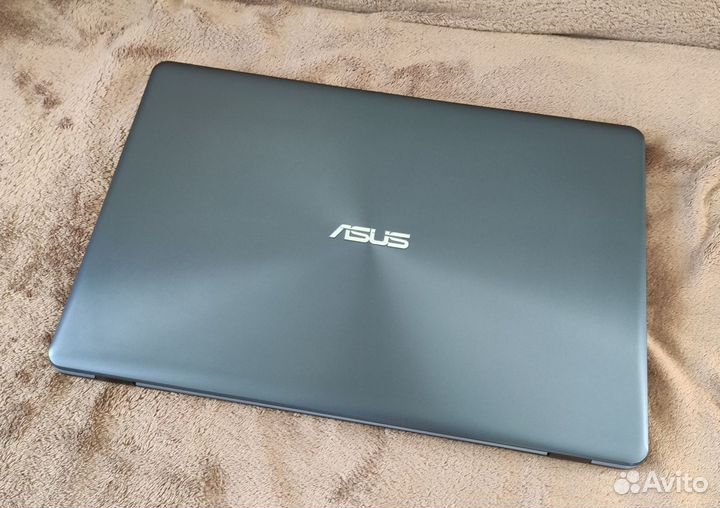 Asus, i3-8130u, FullHD, GeForce MX130