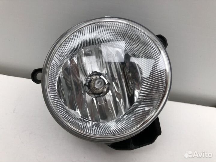 Правая противотуманная фара Toyota RAV 4 4 (CA40)