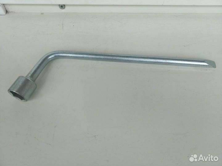 Ключ балонный (балонник) с лопаткой, размер 21