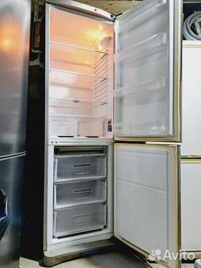 Холодильник indesit