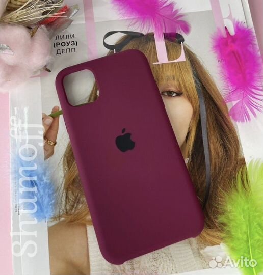 Чехлы на iPhone 11