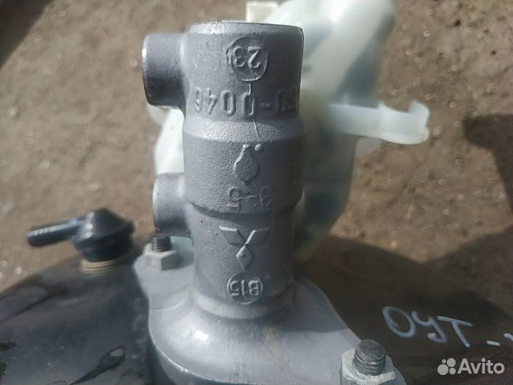 Вакум Mitsubishi Outlander 3 2015г