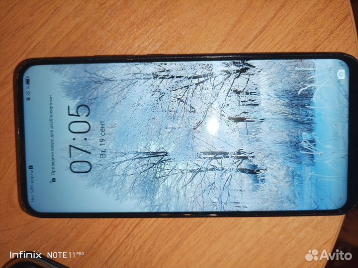 Мобильный телефон Huawei