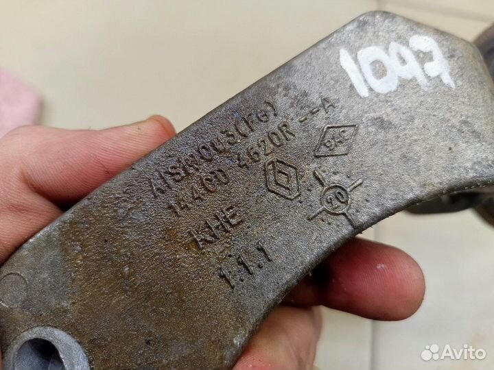 Кронштейн (сопут. товар) Duster II 2021