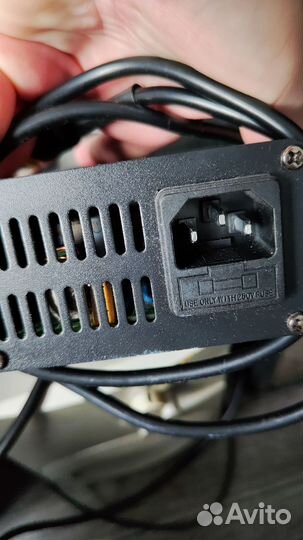 Зарядное устройство для электросамоката