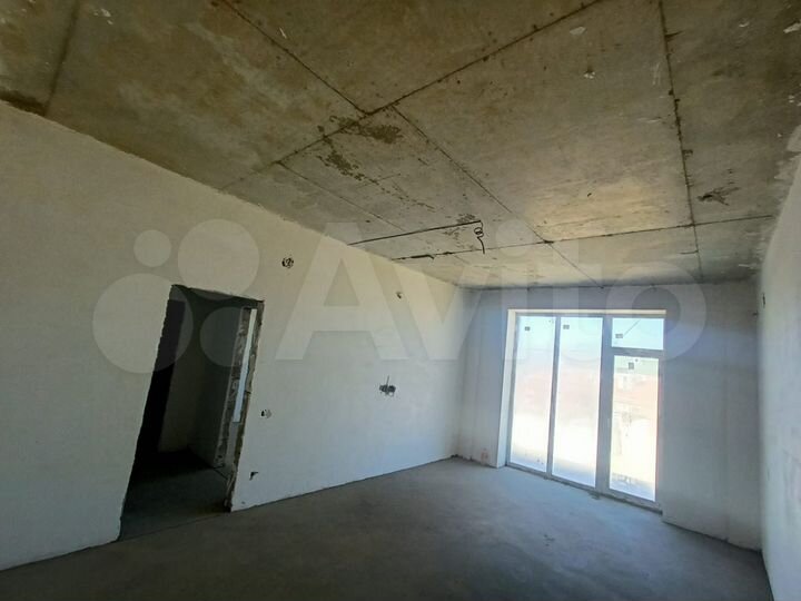 Квартира-студия, 61 м², 2/3 эт.