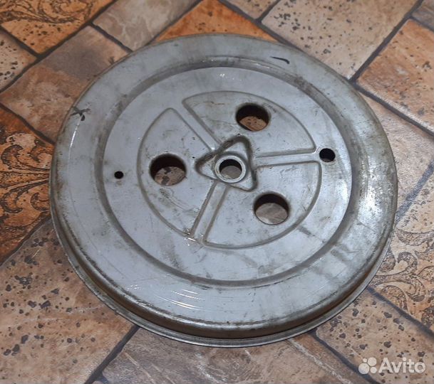 Шкив с шайбой стиральной машины Bosch вертикальной