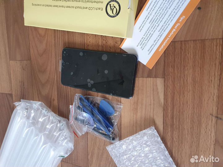 Samsung galaxy s10e дисплей