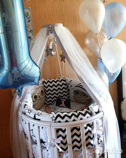 Кровать с балдахином