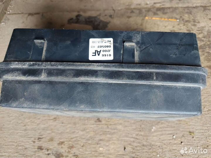 Блок предохранителей Шевроле Лачетти