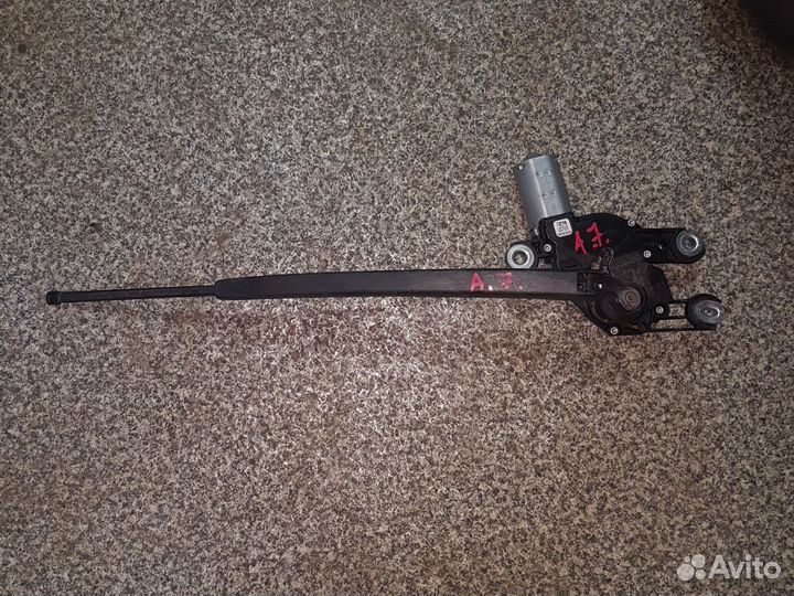 Моторчик дворника с поводком Skoda Octavia a7 1.2