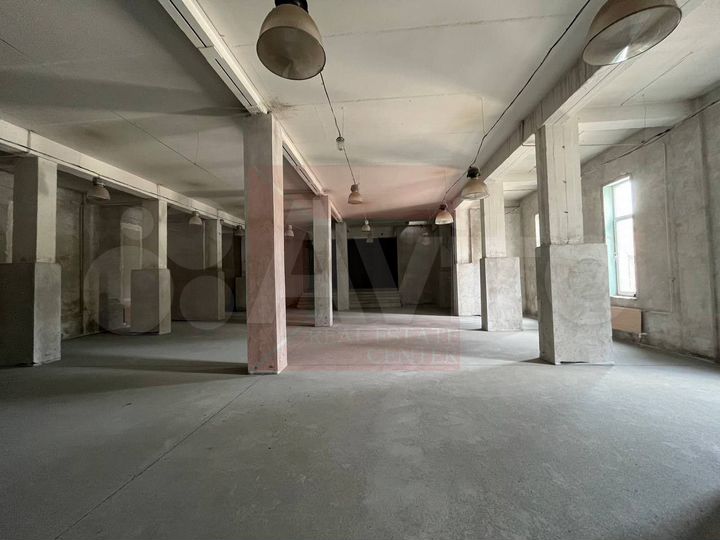 Сдам торговое помещение, 488 м²