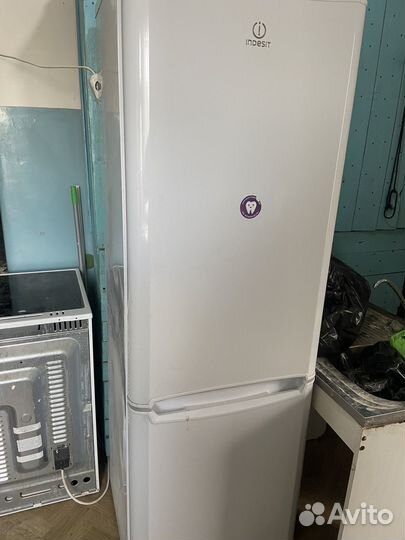 Холодильник бу