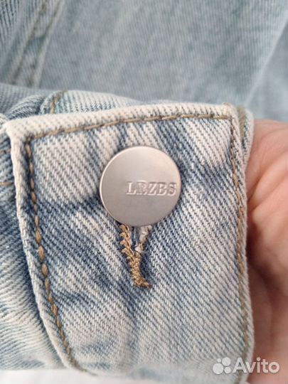 Джинсовая куртка женская