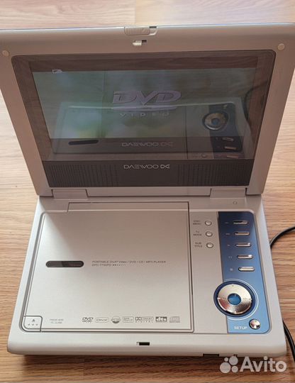 Портативный dvd плеер
