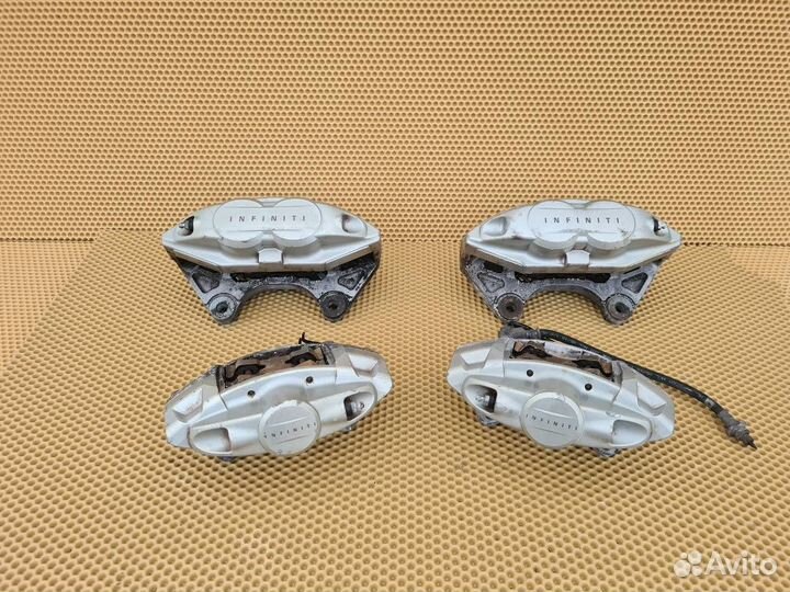 Тормоза akebono Infiniti M56 Y51