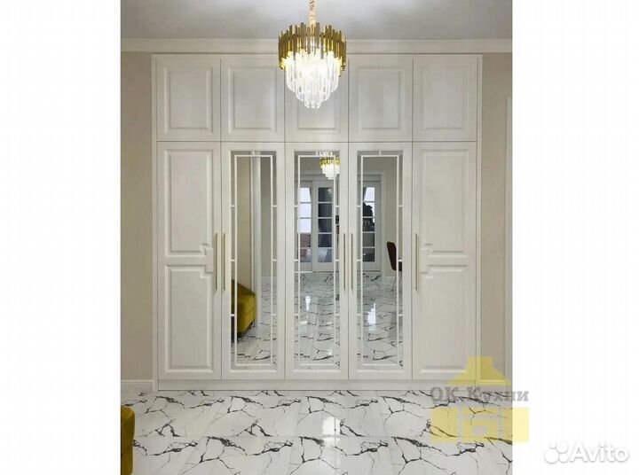 Шкафчик для ванной