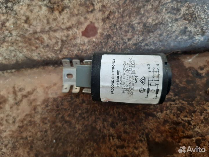 Стиральная машина на запчасти zanussi