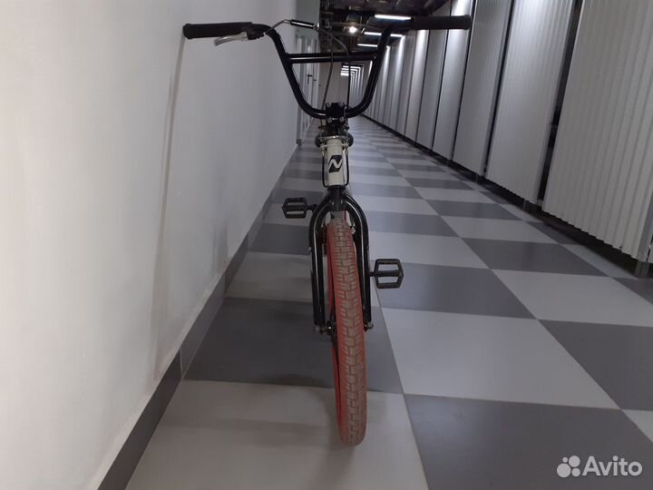 Трюковой велосипед bmx