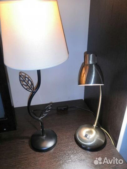 Лампа настольная