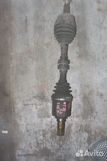 Привод левый, передний Nissan X-trail QR20 NT30