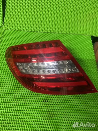 Фонарь задний левый mercedes C-class W204 с 2011г