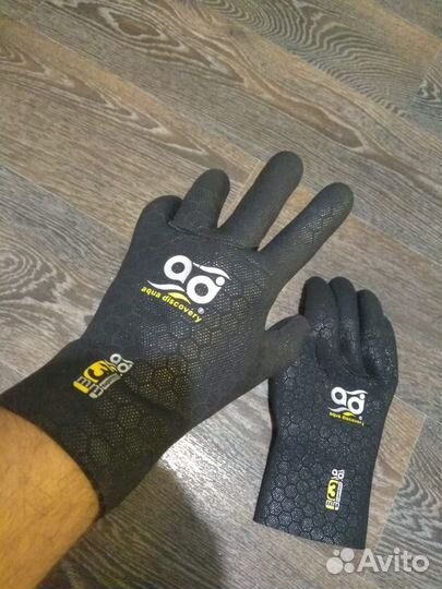 Гидрокостюм