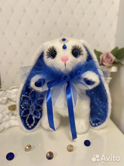 Зайка паван из искусственного меха