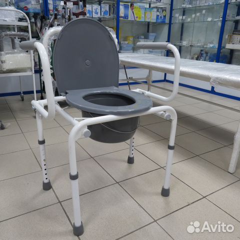 Кресло-туалет обычное и с подлокотниками