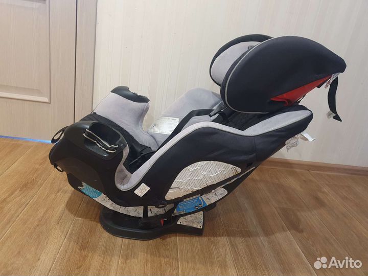 Детское автокресло Evenflo