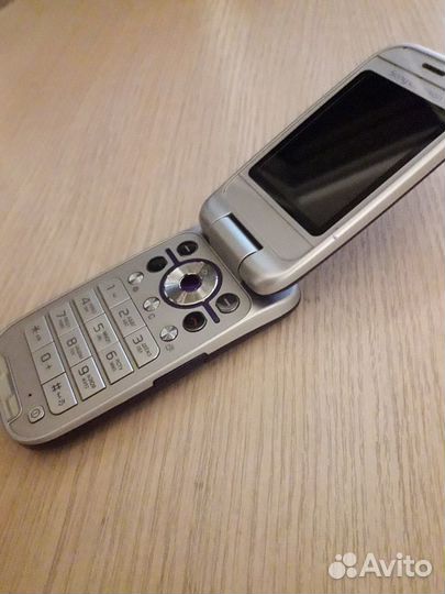 Sony Ericsson Z750i