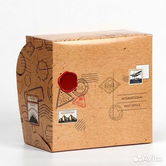 Коробка подарочная