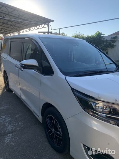 Toyota Esquire 2.0 CVT, 2020, 65 800 км