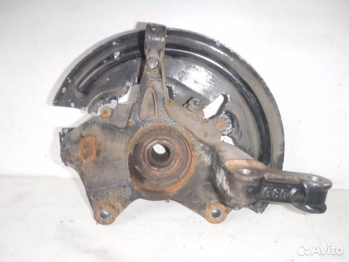 Кулак поворотный передний левый Renault Fluence