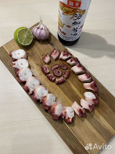 Осьминог свежемороженный / доставка на дом