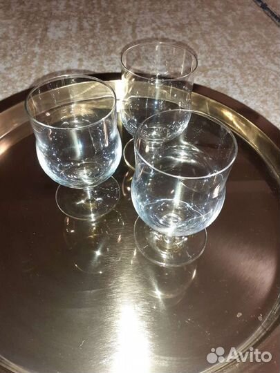 Бокалы из стекла