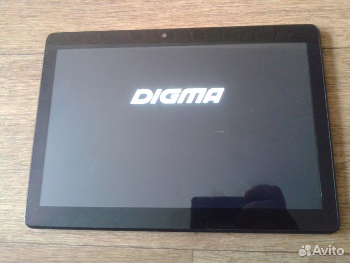 Планшет digma 10