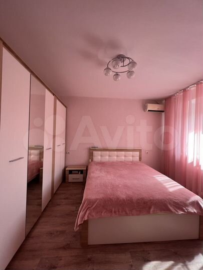 2-к. квартира, 58 м², 4/12 эт.