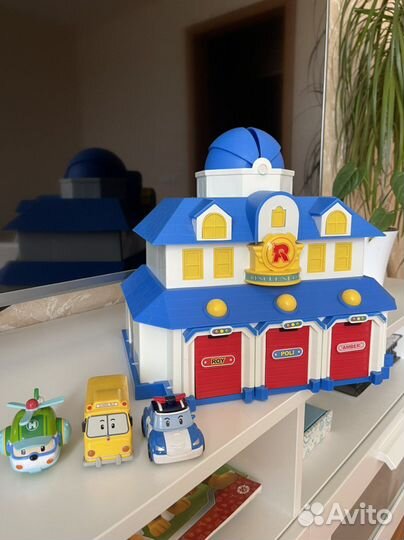 Робокар Полли штаб квартира