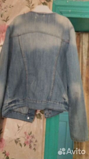 Джинсовая куртка