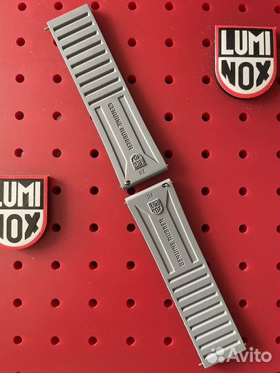 Ремешок для часов Luminox серый