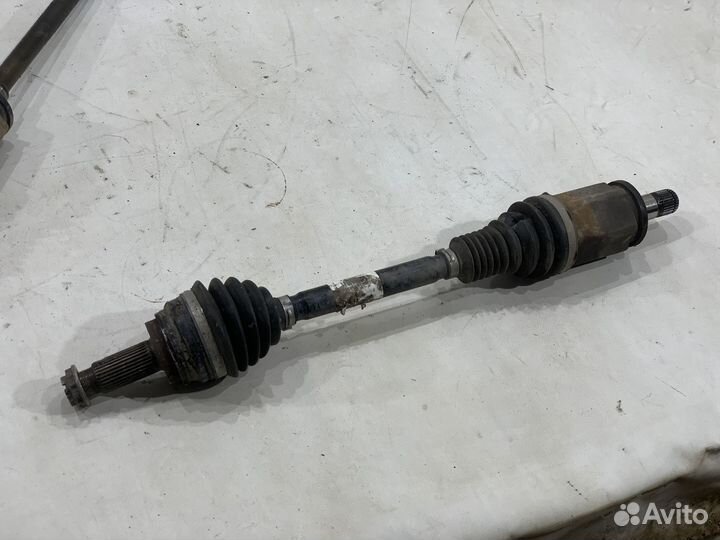 Привод передний левый BMW X6 F16