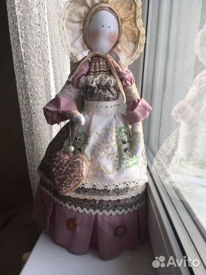 Кукла интерьерная