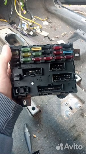 Блок предохранителей Fiat Brava Marea