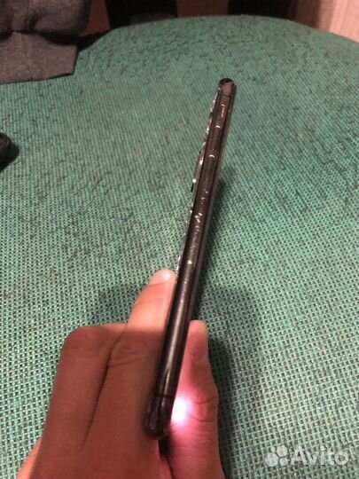 iPhone X, 256 ГБ