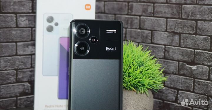 Xiaomi Redmi Note 13 Pro+, 8/256 ГБ