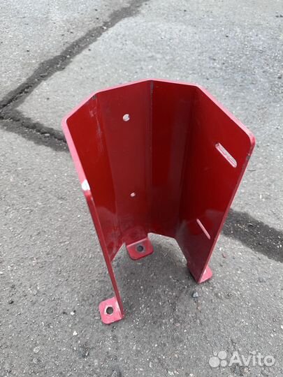 Защита стоек стеллажа