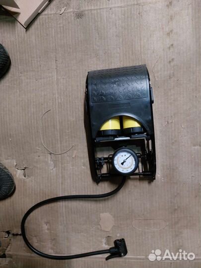 Велосипедный насос с манометром Fp0908A