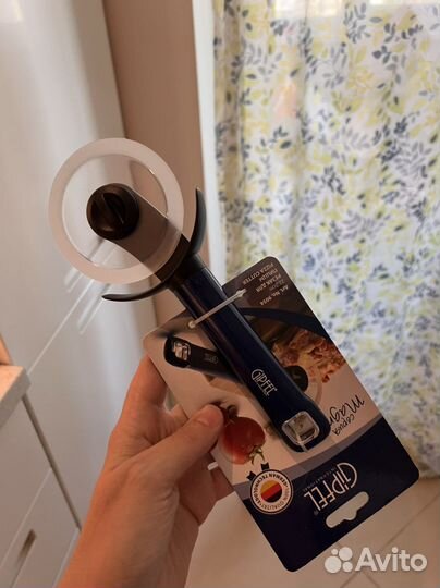 Нож для пиццы Gipfel новый