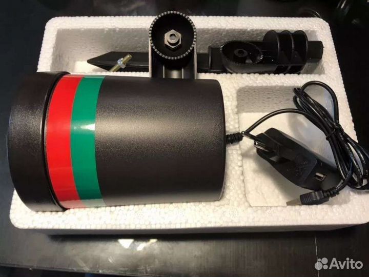 Новогодний лазерный проектор